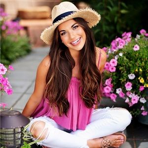 Meet your Posher, Abby